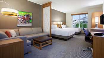 Hyatt Place At The Hollywood Casino / Pittsburgh - South