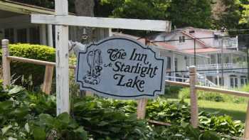 The Inn Starlight Lake & Restaurant