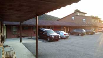 Mooney's Motel