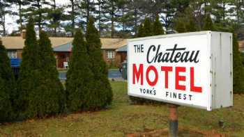 Chateau Motel