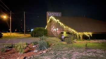 Holiday Motel