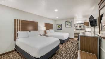 National Parks Inn - Newly Renovated