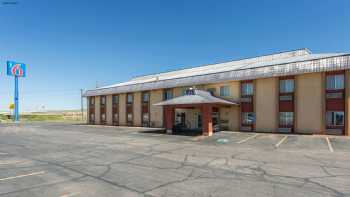 Motel 6 Moriarty, NM