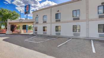 Motel 6 Espanola, NM