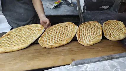 Guzel Pide& Somun Firini.