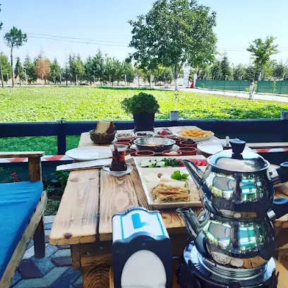Gülçay Çiftliği Kahvaltı Salonu